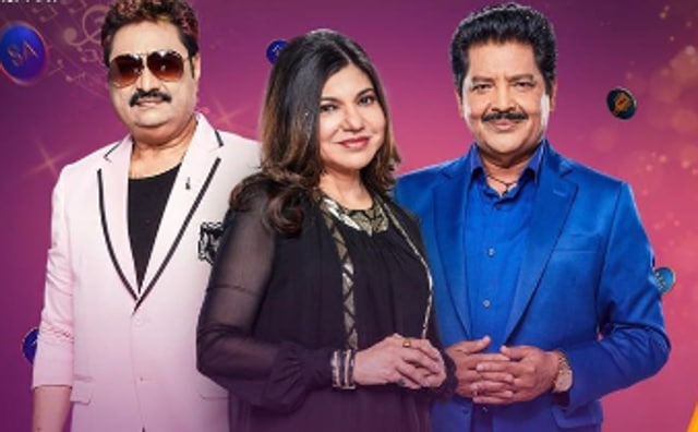 Kumar Sanu, Alka Yagnik and Udit Narayan are the judges of the show Sa Re Ga Ma Pa L’il Champs.