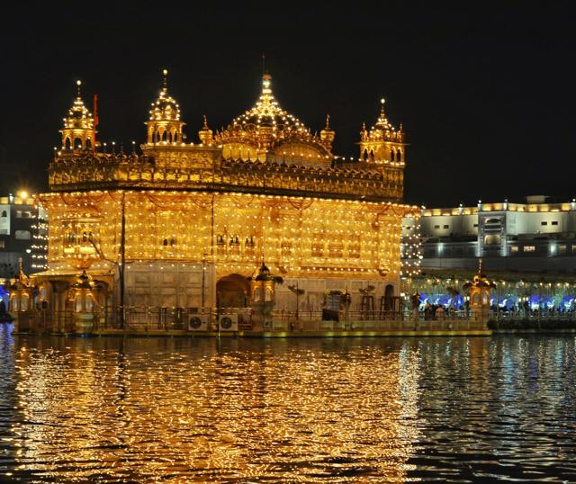 Top 5 monuments to visit in India as Covid19 led lockdowns ease in