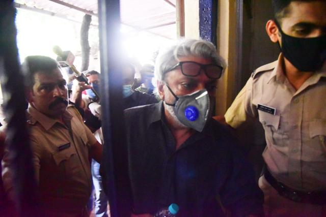 Sanjay Leela Bhansali being escorted to the Bandra police station. (Varinder Chawla) Sanjay Leela Bhansali being escorted to the Bandra police station. (Varinder Chawla)