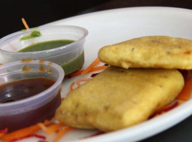 Brad pakoras are hugely popular in India. Brad pakoras are hugely popular in India.