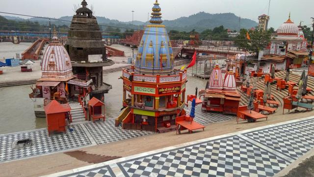 Haridwar: Har Ki Pauri Ghat wears a deserted look during 'Somvati Amavasya' on the third Monday of the Hindu 'Sawan' month, amid the ongoing COVID-19 lockdown, in Haridwar, Monday, July 20, 2020. (PTI) Haridwar: Har Ki Pauri Ghat wears a deserted look during 'Somvati Amavasya' on the third Monday of the Hindu 'Sawan' month, amid the ongoing COVID-19 lockdown, in Haridwar, Monday, July 20, 2020. (PTI)
