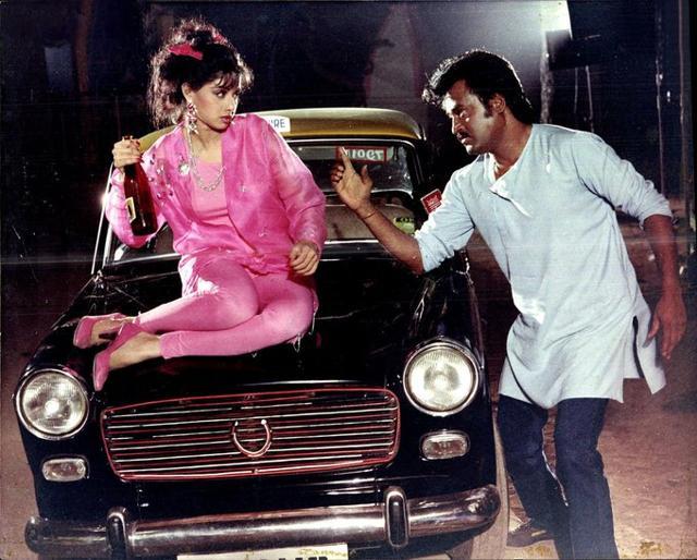 Sridevi with superstar Rajinikanth in Chaalbaaz. (@SrideviKapoor/Twitter) Sridevi with superstar Rajinikanth in Chaalbaaz. (@SrideviKapoor/Twitter)