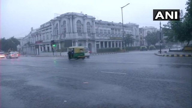 According to the MeT department, there will be generally cloudy sky with heavy rain in Delhi on Thursday. (ANI)