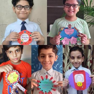 The students saluted their teachers for guiding them amid the challenges posed by Covid-19 (HT Photo) The students saluted their teachers for guiding them amid the challenges posed by Covid-19 (HT Photo)