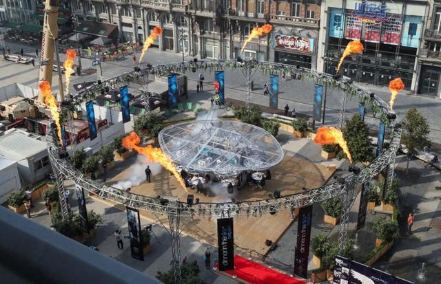 The eatery named Dinner in the Sky reopened. (REUTERS) The eatery named Dinner in the Sky reopened. (REUTERS)