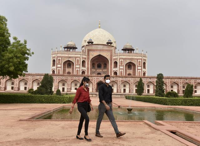 Visitors at Humayun’s Tomb when it reopened after Covid-19 lockdown in New Delhi. (PHOTO: Sanjeev Verma/HT ) Visitors at Humayun’s Tomb when it reopened after Covid-19 lockdown in New Delhi. (PHOTO: Sanjeev Verma/HT )