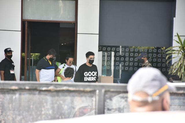 Karan Johar at Kalina airport. (Varinder Chawla) Karan Johar at Kalina airport. (Varinder Chawla)
