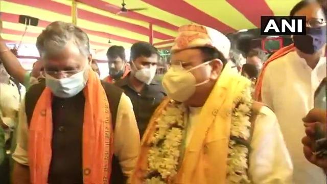 BJP leader JP Nadda and Bihar Deputy CM Sushil Modi offer prayers at Patna’s Mahavir Temple on Sunday. (Photo: ANI) BJP leader JP Nadda and Bihar Deputy CM Sushil Modi offer prayers at Patna’s Mahavir Temple on Sunday. (Photo: ANI)
