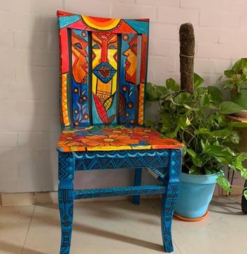 Gurugram-based art teacher Piu Ghosh has been upcycling her home furniture.