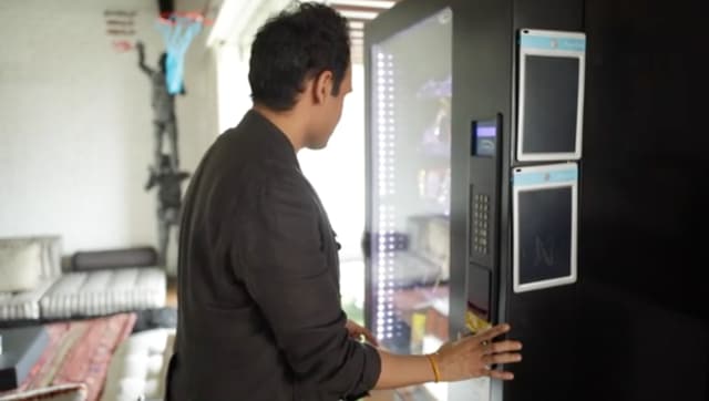 A vending machine that sits right in the living room of Hrithik Roshan’s home. A vending machine that sits right in the living room of Hrithik Roshan’s home.