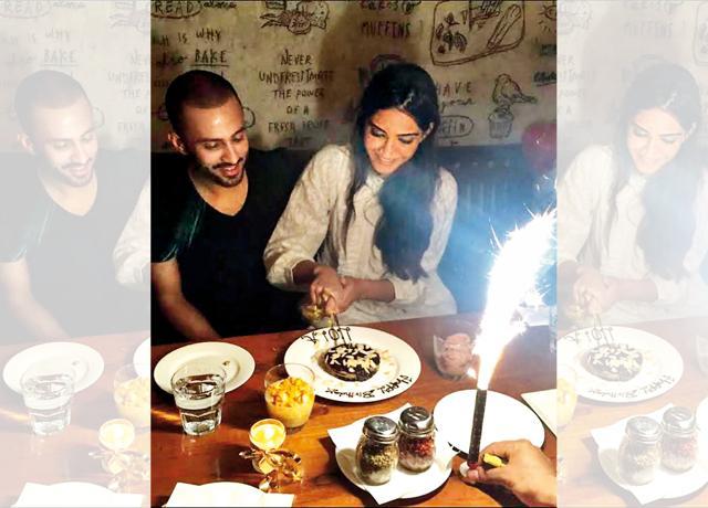 Sonam celebrating her birthday with her husband Anand Ahuja Sonam celebrating her birthday with her husband Anand Ahuja