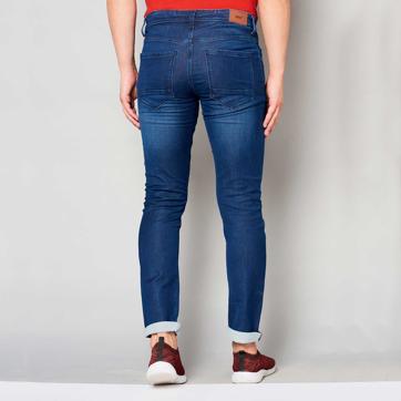 These super-stretch, mostly slim-fit jeans have a comfortable fit and feel These super-stretch, mostly slim-fit jeans have a comfortable fit and feel