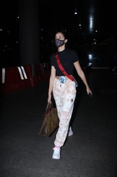 Mahua Moitra seen carrying a pochette bag: 'This is also Louis Vuitton