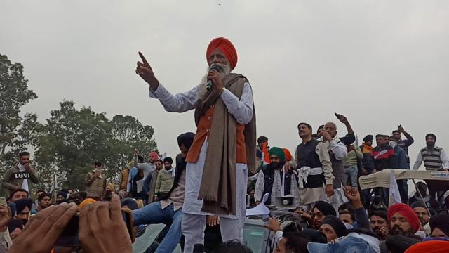 Bharatiya Kisan Union’s Haryana unit chief Gurnam Singh Charuni addressing farmers in Ambala on Wednesday. (HT Photo) Bharatiya Kisan Union’s Haryana unit chief Gurnam Singh Charuni addressing farmers in Ambala on Wednesday. (HT Photo)
