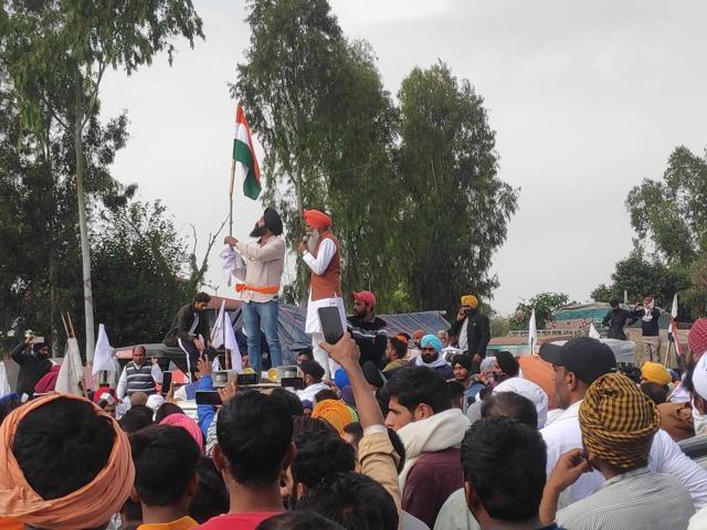 BKU president Gurnam Singh Charuni addressing farmers at Karna Lake on the outskirts of Karnal. (HT Photos/Neeraj) BKU president Gurnam Singh Charuni addressing farmers at Karna Lake on the outskirts of Karnal. (HT Photos/Neeraj)