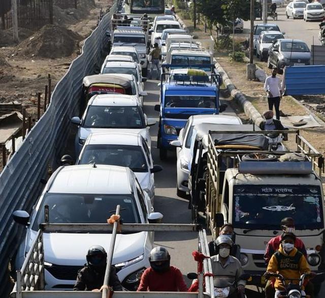 A traffic jam at Bhai Bala Chowk in Ludhiana on Thursday. (Harsimar Pal Singh/HT)