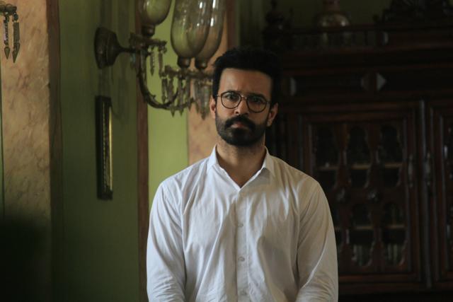 Actor Aamir Ali also deserves a special mention as he enthralls with his rich performance as he gets into the skin of Keswani. Actor Aamir Ali also deserves a special mention as he enthralls with his rich performance as he gets into the skin of Keswani.