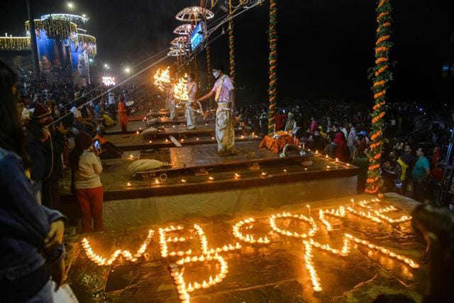 Devotees perform aarti at Dashashwamedh Ghat on the banks of River Ganga, ahead of Prime Minister Narendra Modis visit to Varanasi on Sunday. (PTI Photo ) Devotees perform aarti at Dashashwamedh Ghat on the banks of River Ganga, ahead of Prime Minister Narendra Modis visit to Varanasi on Sunday. (PTI Photo )
