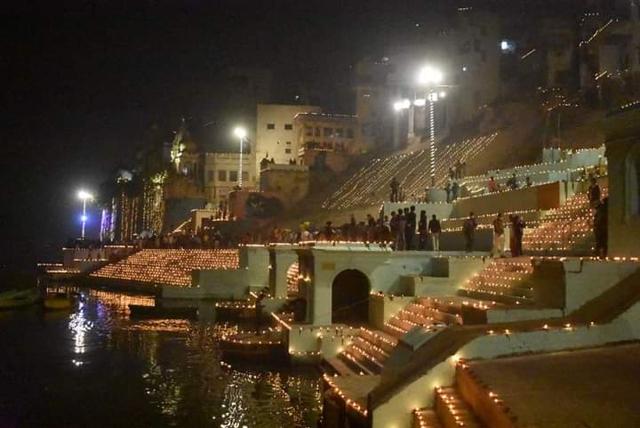 Dev Deepawali in Varanasi (Rajesh Kumar /HT) Dev Deepawali in Varanasi (Rajesh Kumar /HT)