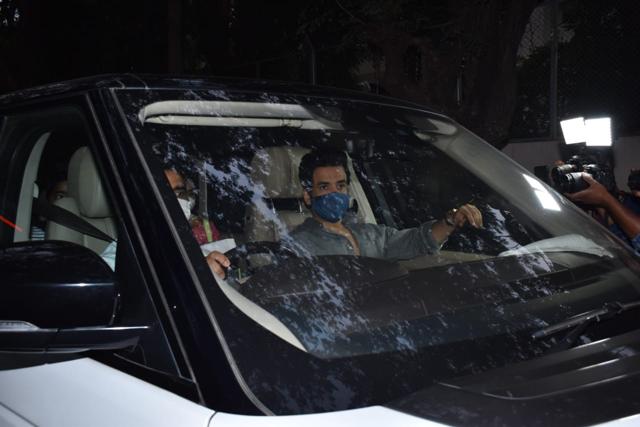 Tusshar Kapoor brought son Lakkshya for Adira’s party. Tusshar Kapoor brought son Lakkshya for Adira’s party.