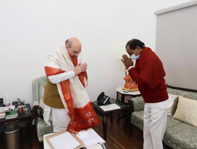 KCR meeting Amit Shah. KCR meeting Amit Shah.