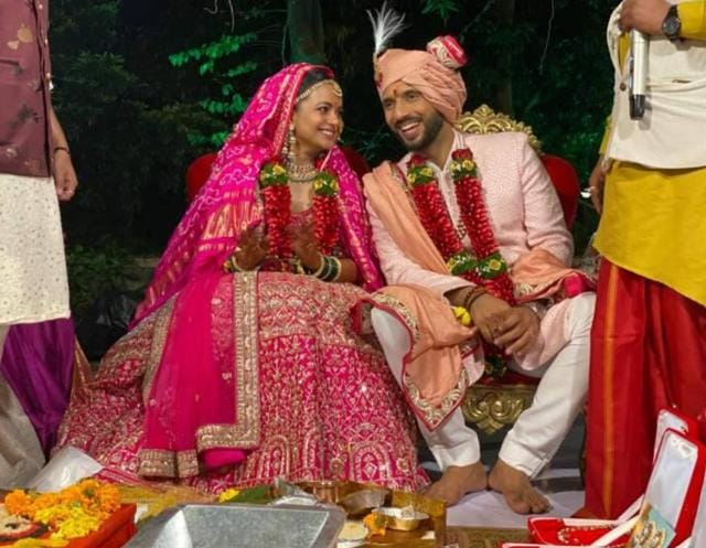 Inside Punit J Pathak Nidhi Singh S Wedding Bharti Singh Dances With The Couple Hindustan Times Punit pathak life story | punit pathak biography,lifestyle,family & more punit j pathak is an. inside punit j pathak nidhi singh s