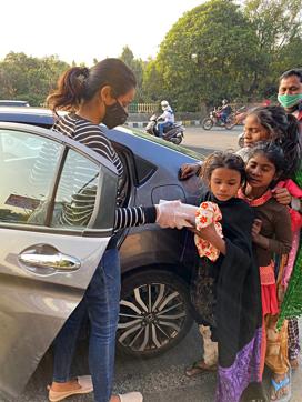Aditi Sahdev will pay her annual visit to the underprivileged and orphan children, and distribute sweets to them.