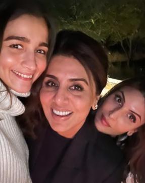 Alia Bhatt with Neetu Kapoor and Riddhima. Alia Bhatt with Neetu Kapoor and Riddhima.
