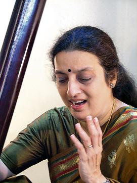 Ashwini Bhide Deshpande will be performing in the Prabhatswar (HT Photo) Ashwini Bhide Deshpande will be performing in the Prabhatswar (HT Photo)