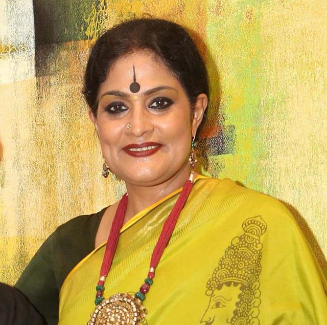 Indian classical dance exponent Geeta Chandran hopes to bring to centre stage, artists and their craft. (Photo: Prabhas Roy/HT) Indian classical dance exponent Geeta Chandran hopes to bring to centre stage, artists and their craft. (Photo: Prabhas Roy/HT)