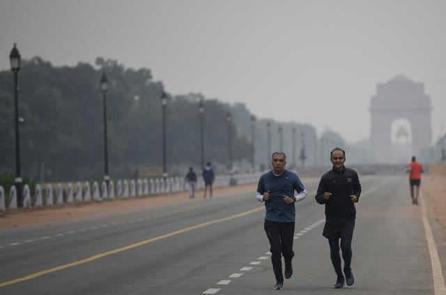 Experts suggest regular exercising such as jogging or walking, along with reduction in consumption of trans fat, for a fitter body. (Photo: Biplov Bhuyan/HT) Experts suggest regular exercising such as jogging or walking, along with reduction in consumption of trans fat, for a fitter body. (Photo: Biplov Bhuyan/HT)