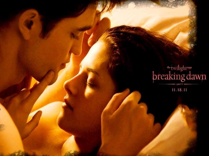 Sex Scenes In Breaking Dawn Part Were A Bit Full Kristen Stewart Hollywood Hindustan Times
