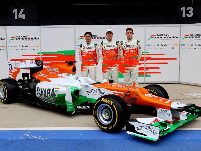 Sahara Force India 2013 Formula One Team Crew Jacket Size
