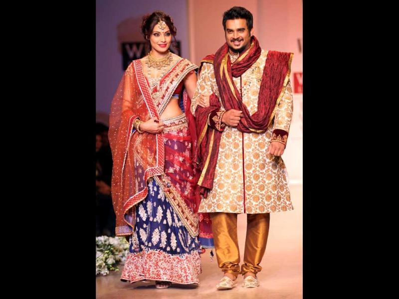 Bipasha Is Watching My Weight Madhavan Hindustan Times Green tea for weight loss and weight maintenance in overweight or obese adults.