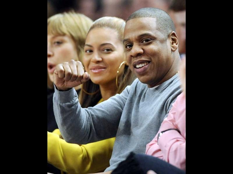 TOP FIVE: Highest paid celebrity couples - Hindustan Times