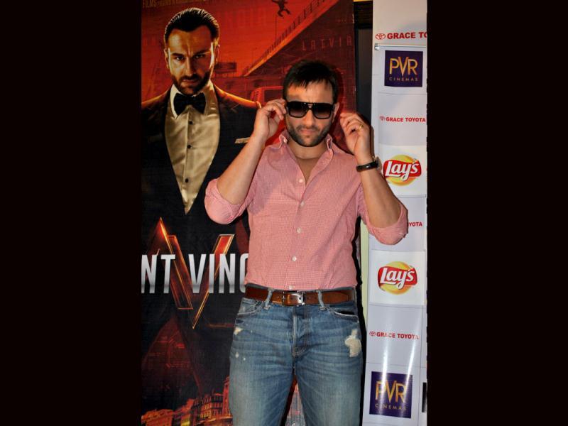 Pyaar Ki Pungi Is An Original Track Agent Vinod Co Producer Hindustan Times Agent vinod sets out on a secret mission to find the reason behind the death of rajan, his colleague. pyaar ki pungi is an original track