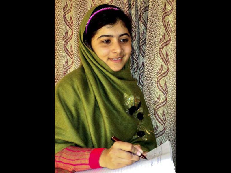 Activist and Nobel laureate Malala Yousafzai ties the knot - see pictures |  HELLO!