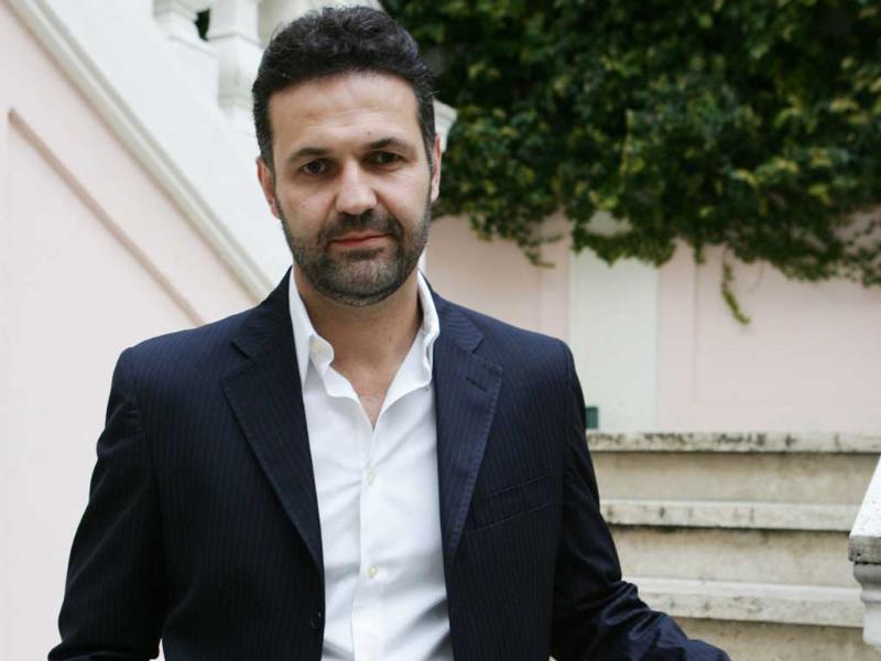 Khaled Hosseini and his new book And The Mountains Echoed Hindustan Times