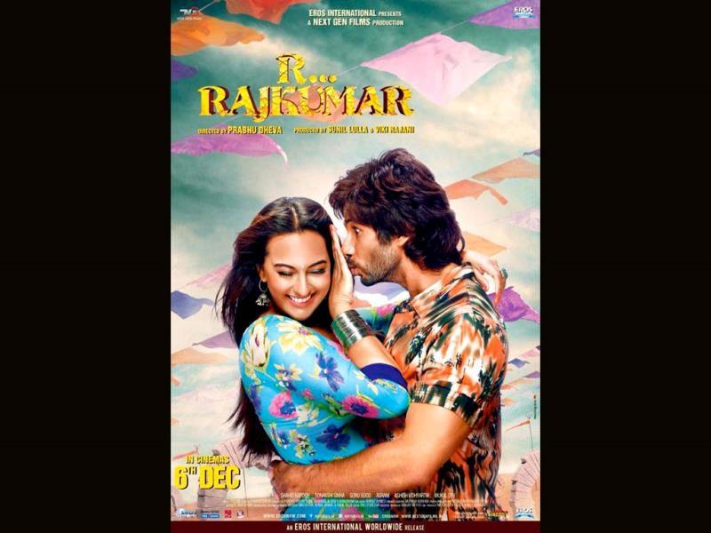 Eros Now - #Rajkumar fell for #Chanda at the very first look! Watch the  masala entertainer R…Rajkumar starring Shahid Kapoor & Sonakshi Sinha only  on Eros Now ➔ http://erosnow.com/#!/movie/watch/1004609/r...-rajkumar |  Facebook