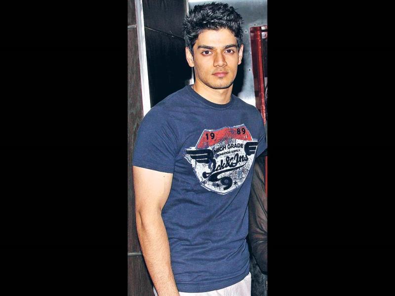 Sooraj Pancholi S Debut Film Almost Complete Hindustan Times Radha is the daughter of the chief of police. sooraj pancholi s debut film almost