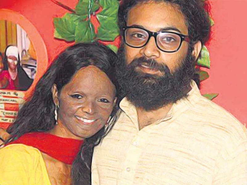 Acid Attack Survivor Laxmi S Spirit Wins Her A Partner For Life Hindustan Times Mads looked hot as hell; acid attack survivor laxmi s spirit