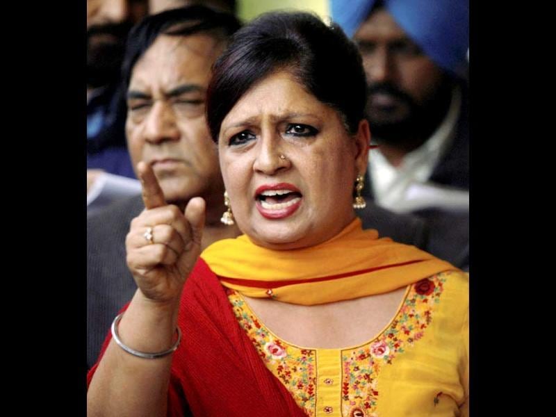 Savita Bhatti deserts AAP, decides to remain ‘apolitical’ Hindustan Times