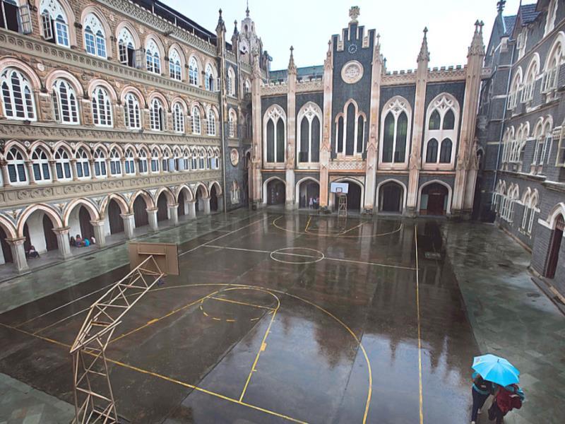 St Xavier S Annual Festival Controversy Knee Length Pants And Shorts Allowed Hindustan Times Xavier's college, mumbai by jahnavi pandya, student of the year 2018, st. st xavier s annual festival controversy