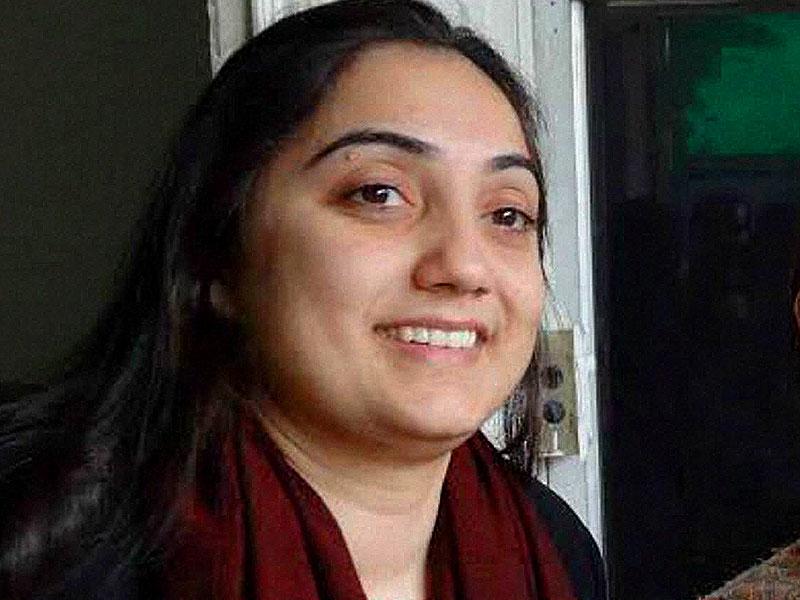 A Student Leader And An Ex minister Meet Kejriwal s Challengers 