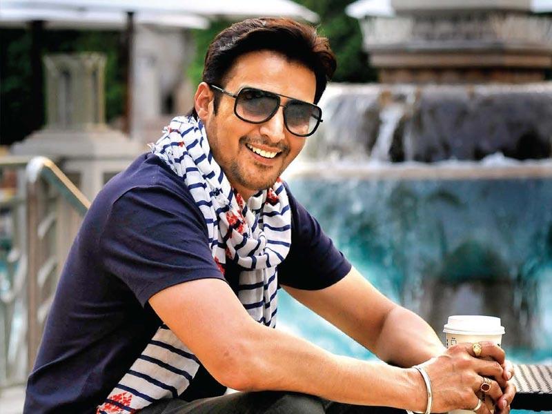 I D Love To Do Light Hearted Films But With Substance Jimmy Shergill Hindustan Times His feet size/ shoe size 10 inches.