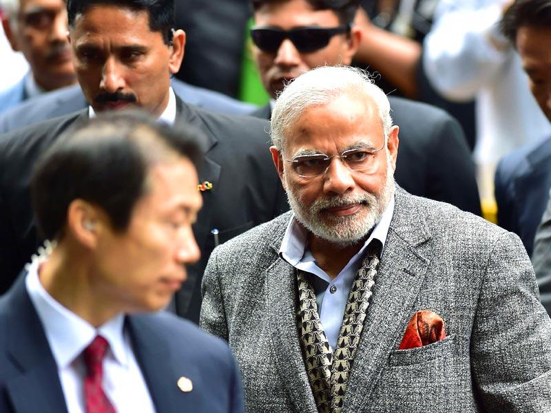 Here's what Narendra Modi's fashion says about his politics - The  Washington Post