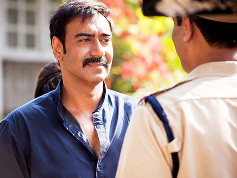 Ajay Devgn Starrer Drishyam Earns Rs 17 Crore In Two Days Hindustan Times Ajay devgn's thriller film drishyam which was directed by nishikant kamat and starred devgn, tabu and shriya saran in pivotal roles has managed to good weekend collection at the indian box office. ajay devgn starrer drishyam earns rs 17