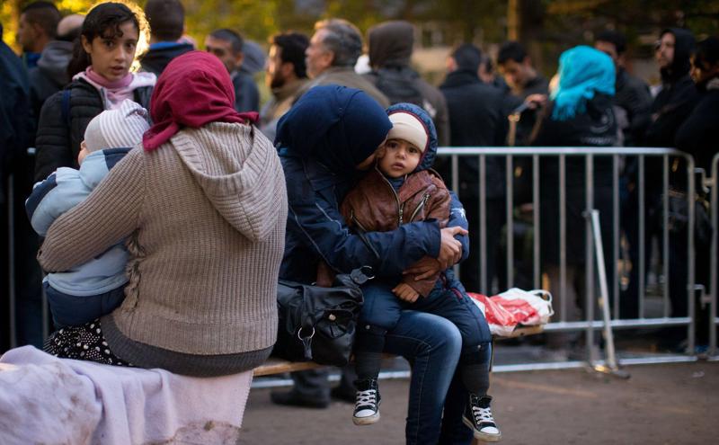 Germany translates its constitution into Arabic for refugees | World ...