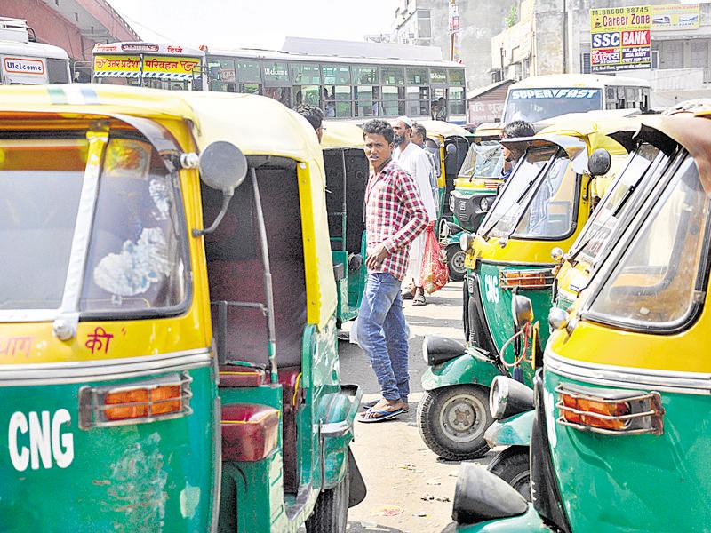Auto drivers in Ghaziabad go on indefinite strike yet again Hindustan