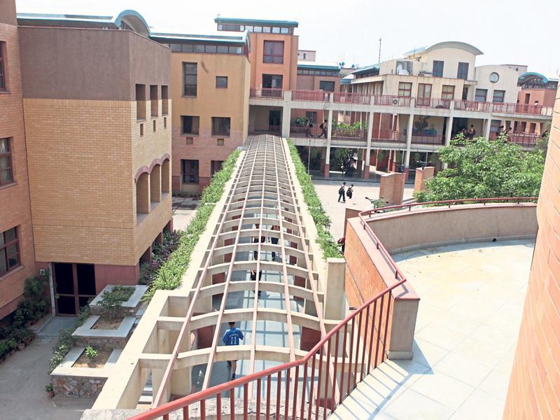 Sanskriti Verdict Babus Say Not Many Options For Their Kids 